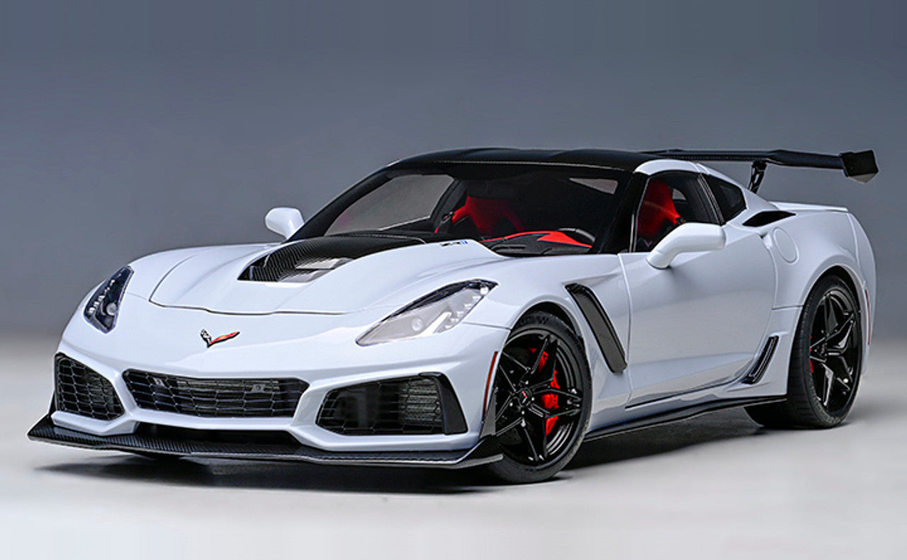 Chevrolet Corvette ZR1 1:18