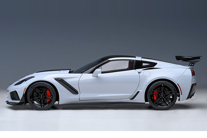 Chevrolet Corvette ZR1 1:18