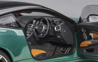 Aston Martin DBS Superleggera