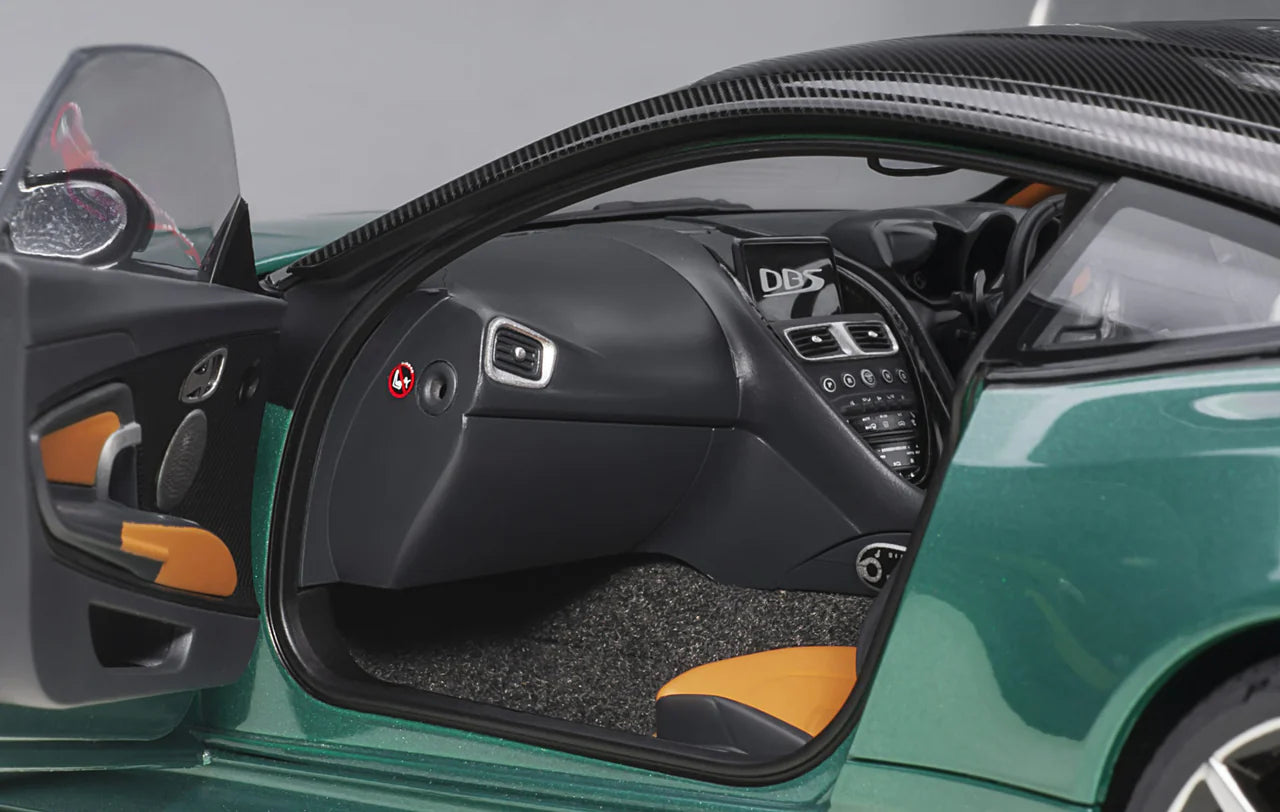 Aston Martin DBS Superleggera