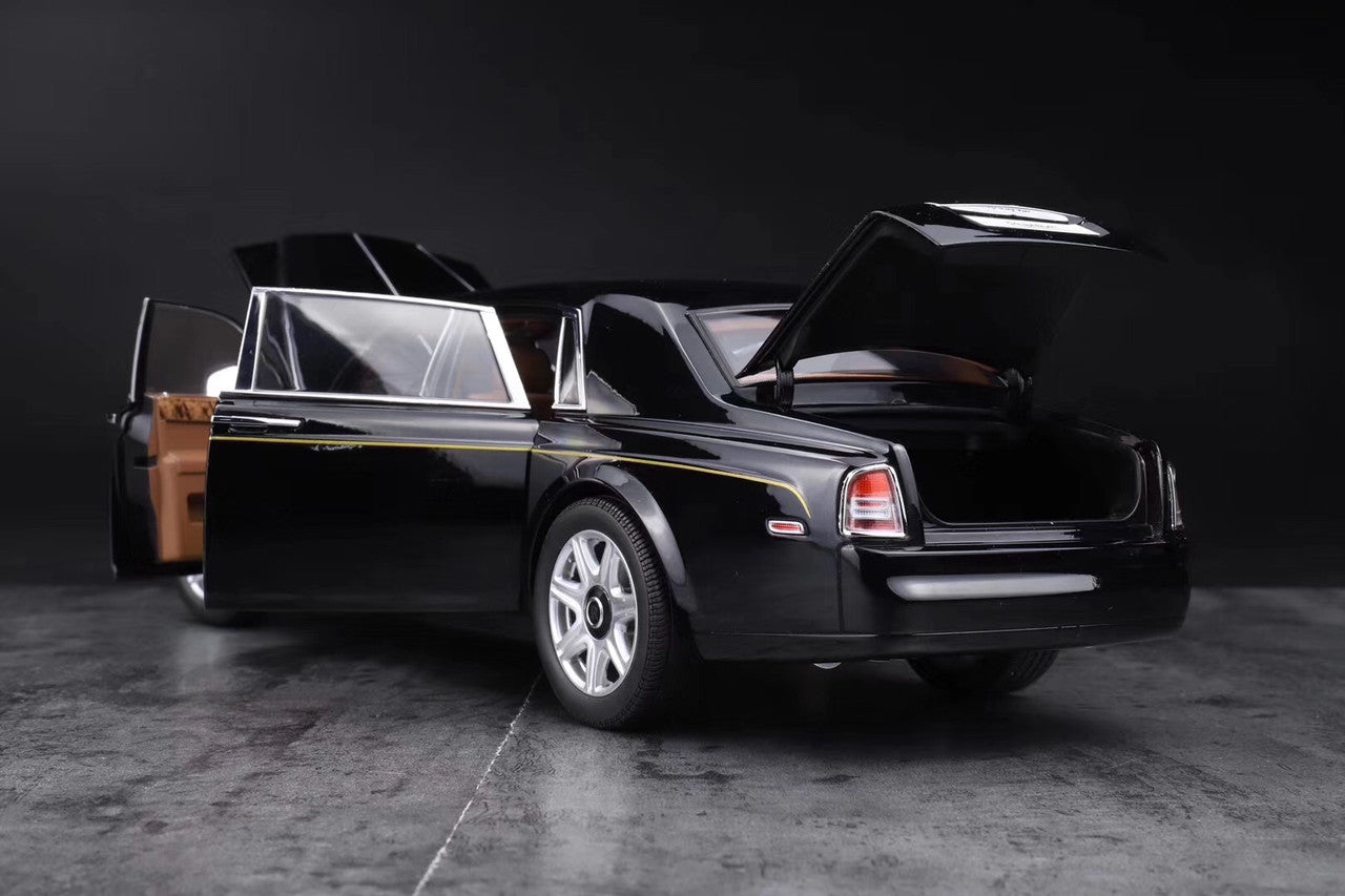Rolls Royce Phantom EWB Limousine